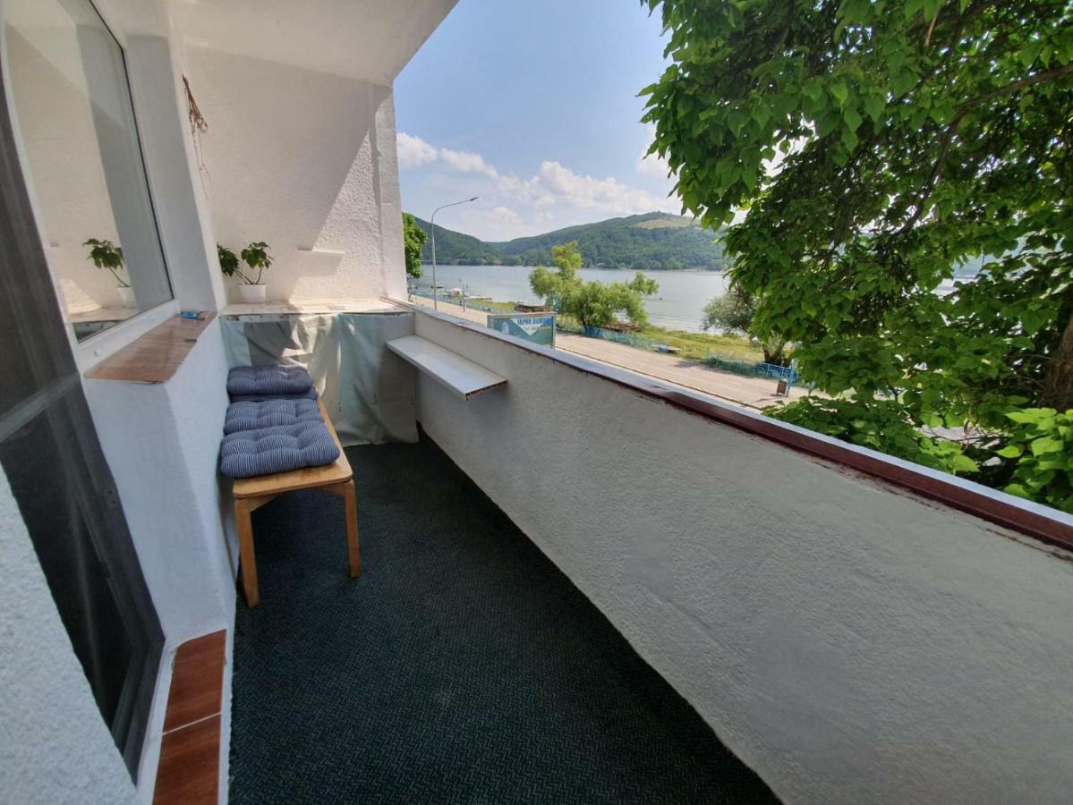 Apartament Denis Leilighet Orşova Eksteriør bilde