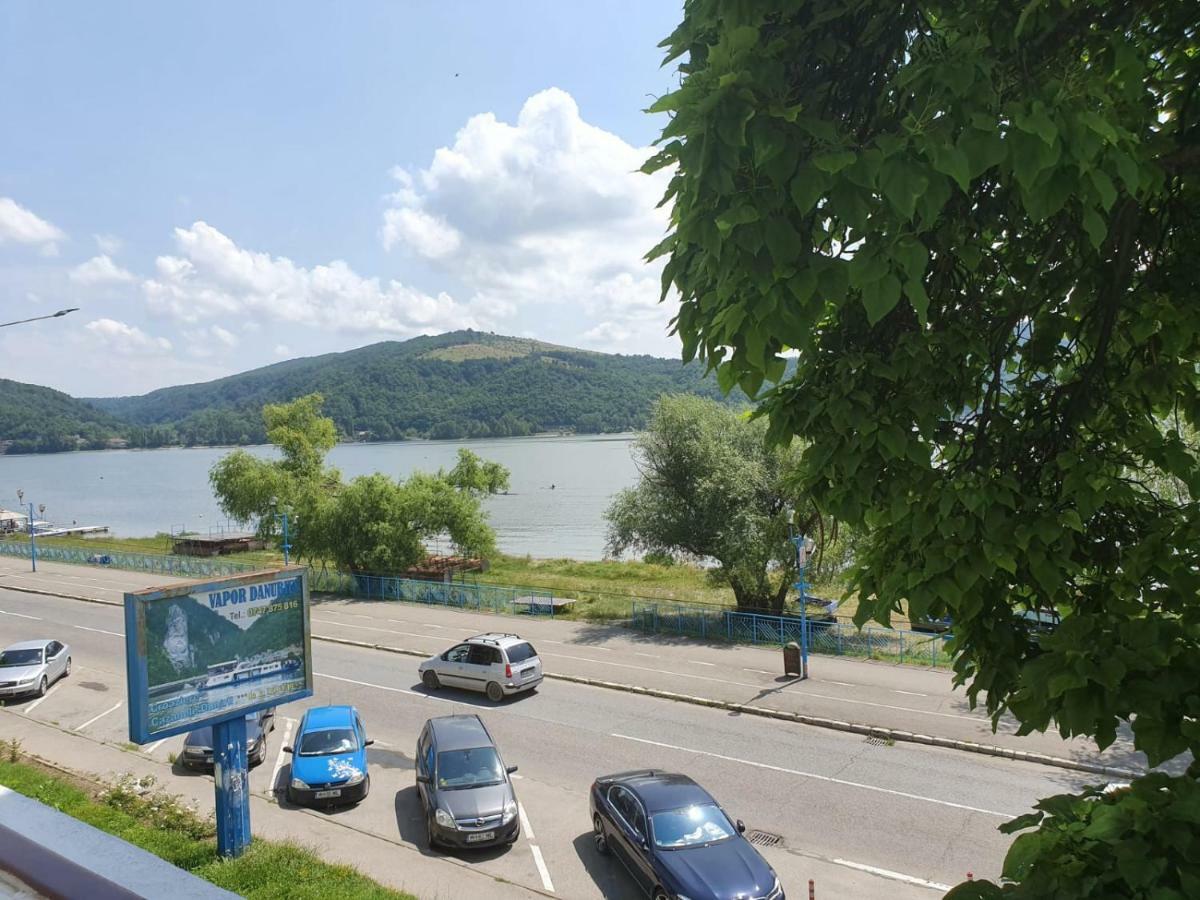 Apartament Denis Leilighet Orşova Eksteriør bilde