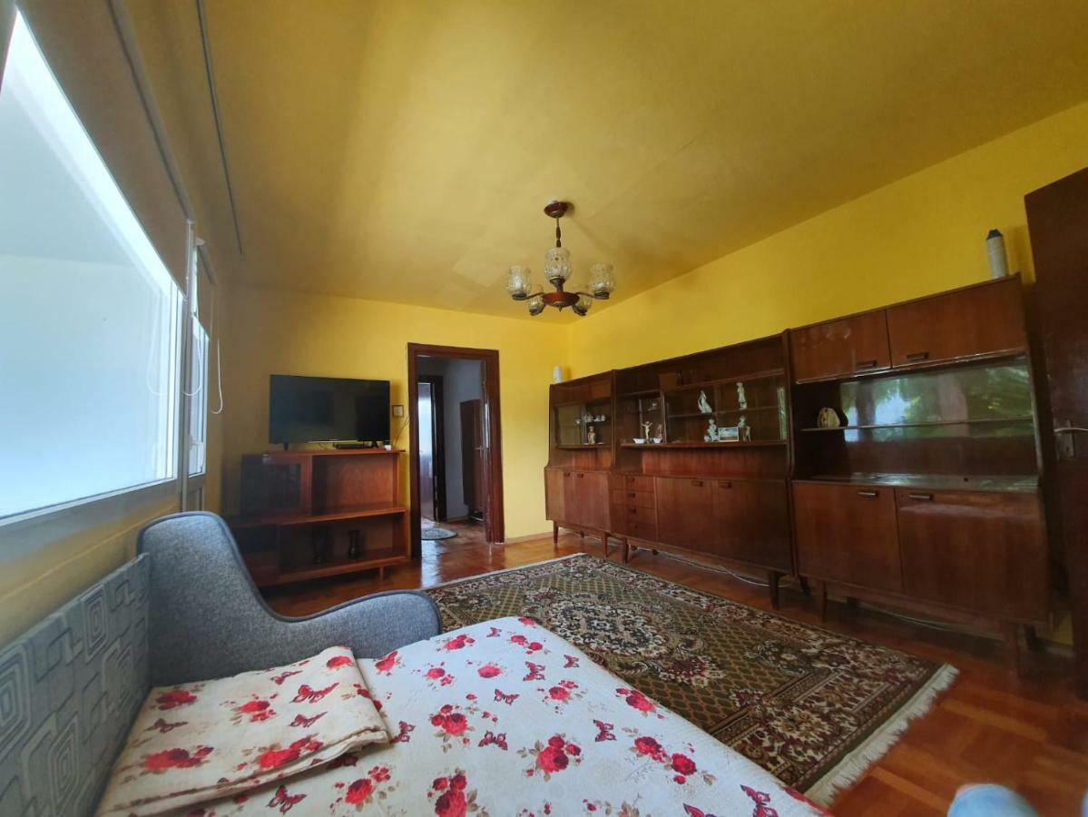 Apartament Denis Leilighet Orşova Eksteriør bilde