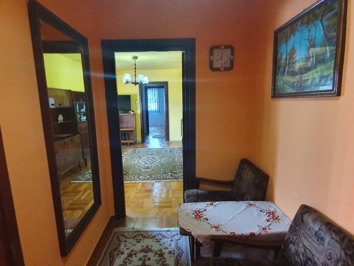 Apartament Denis Leilighet Orşova Eksteriør bilde
